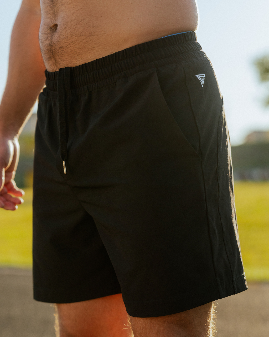 Motiv 6" Training Shorts