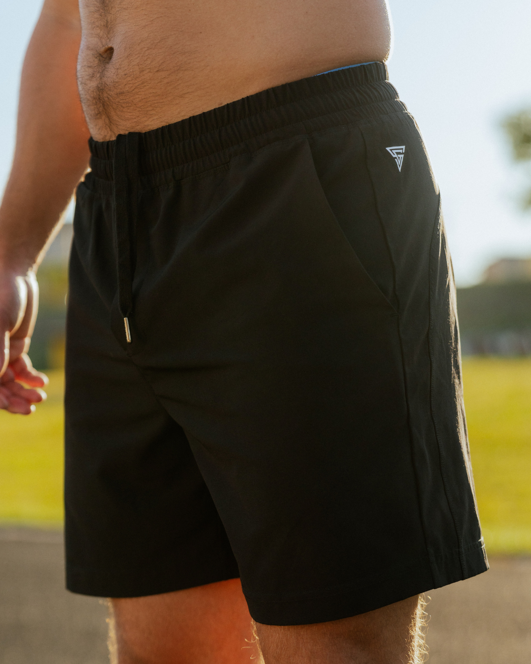 Motiv 6&quot; Training Shorts